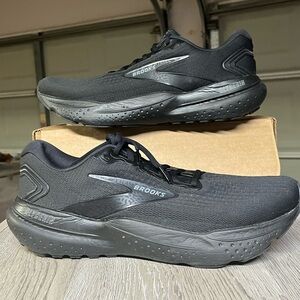 Brooks Jet Black Athletic Shoes
